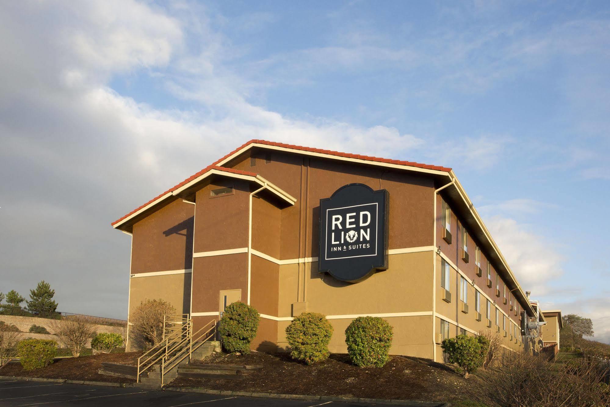 Red Lion Inn And Suites פדרל וואי מראה חיצוני תמונה