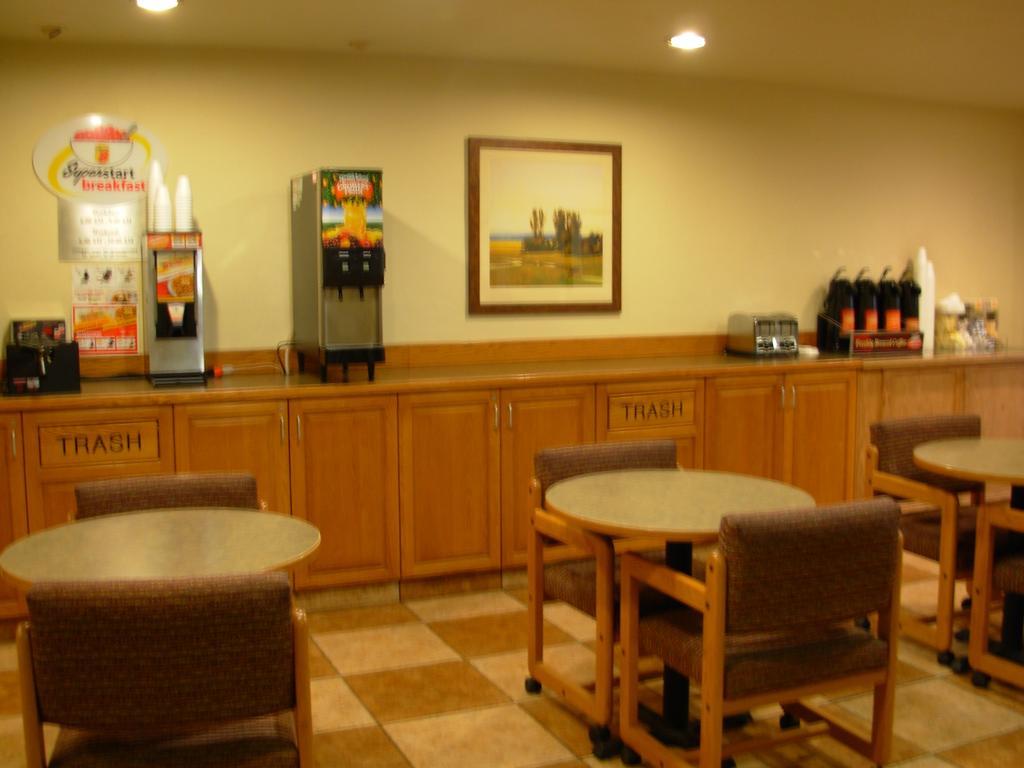 Red Lion Inn And Suites פדרל וואי מראה חיצוני תמונה