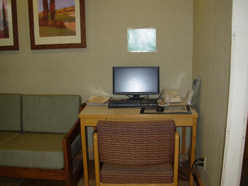 Red Lion Inn And Suites פדרל וואי מראה חיצוני תמונה